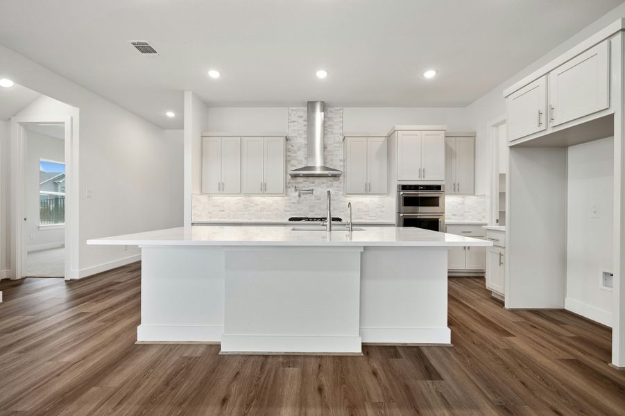 Furnished interior view inside a new home in Santa Rita Ranch, Liberty Hill (Image 7).