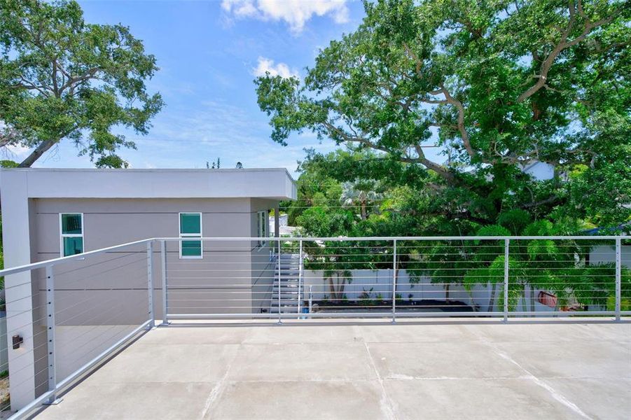 Exterior details and patio area of a home in , Sarasota (Image 29).