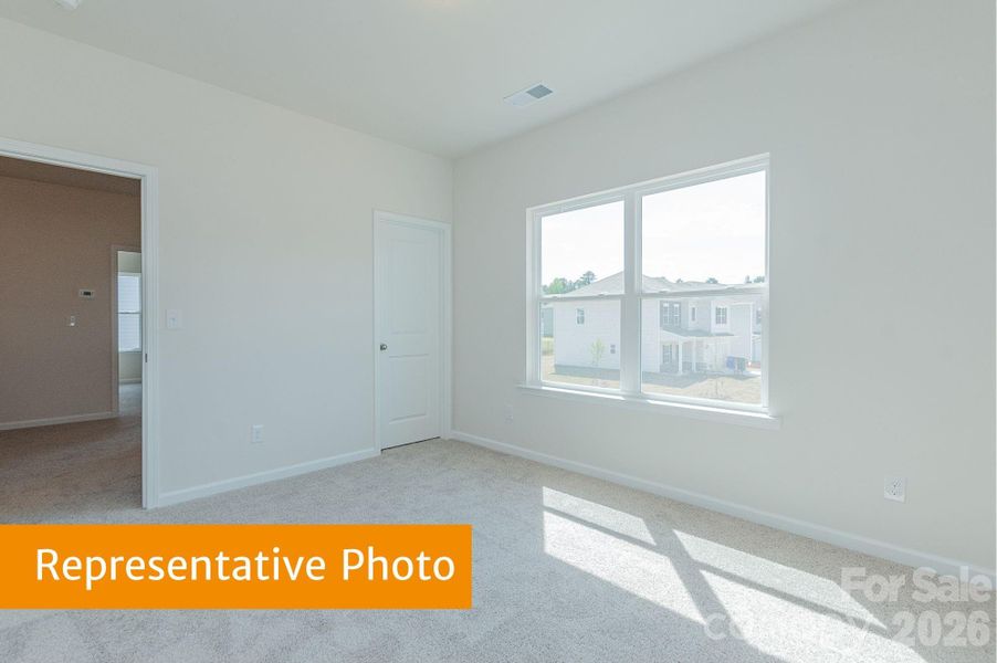 Spacious, unfurnished interior of a new home in Winecoff, Salisbury (Image 4).