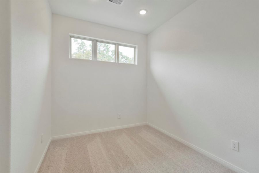 Image 23 of a home in Kings Mill. Image 23 of a home in Kings Mill.