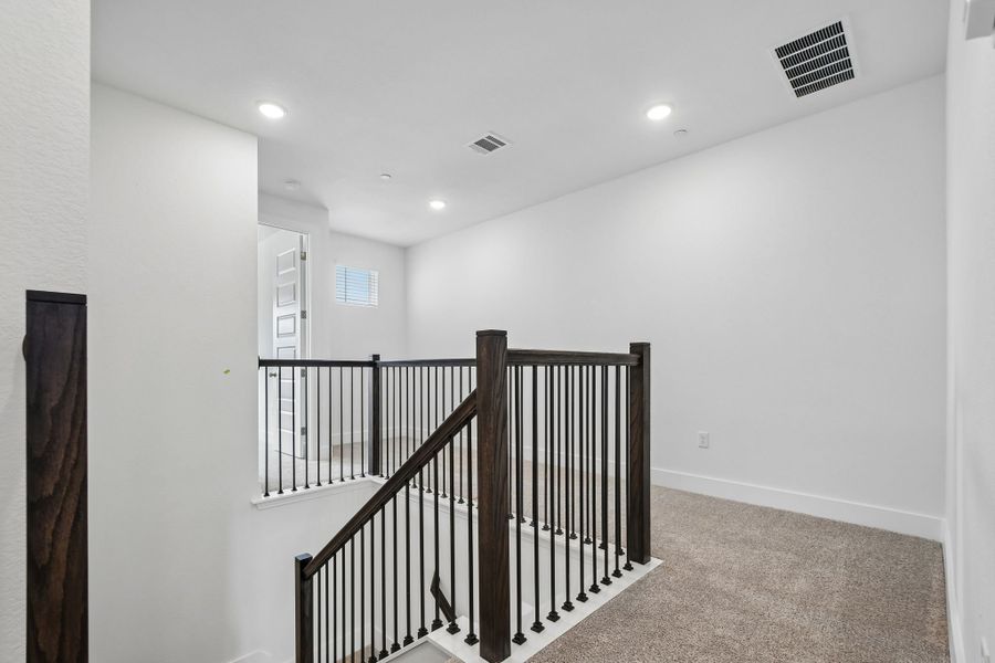 Spacious, unfurnished interior of a new home in Center 45, Round Rock (Image 39). Spacious, unfurnished interior of a new home in Center 45, Round Rock (Image 39).