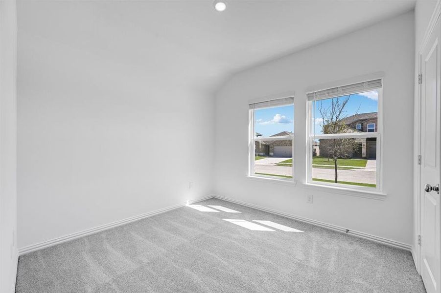 2608 Glacier Road ~ Ready Now