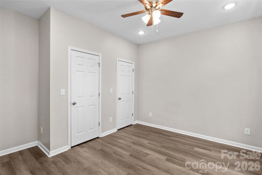 Spacious, unfurnished interior of a new home in , Salisbury (Image 15).