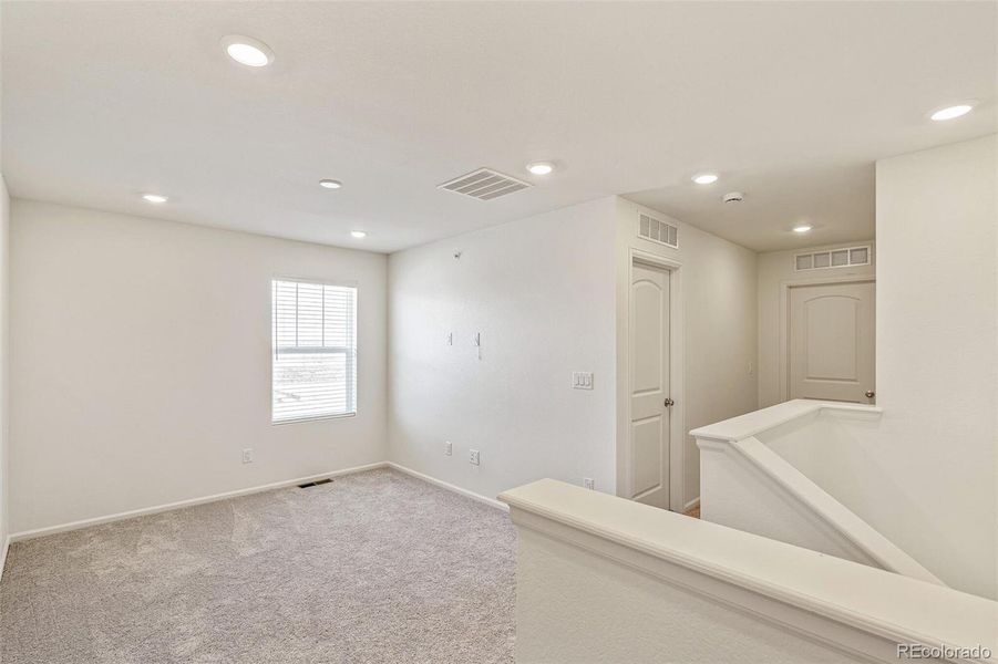 Spacious, unfurnished interior of a new home in Turnberry, Commerce City (Image 19). Spacious, unfurnished interior of a new home in Turnberry, Commerce City (Image 19).
