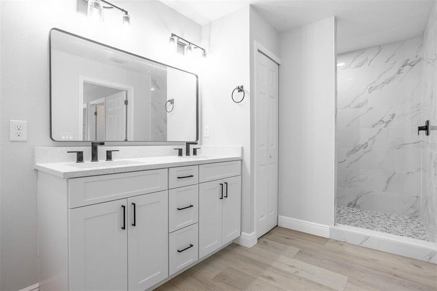 Furnished interior view inside a new home in , Wesley Chapel (Image 9).