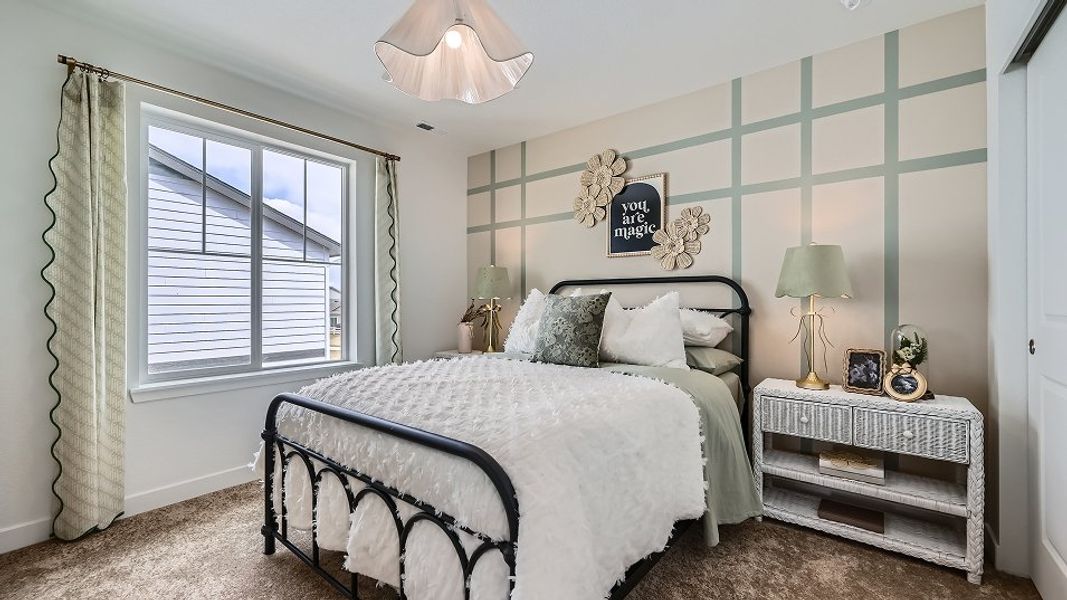 3010 Aspen Bed4 F2 Base2 3010 Aspen Bed4 F2 Base2