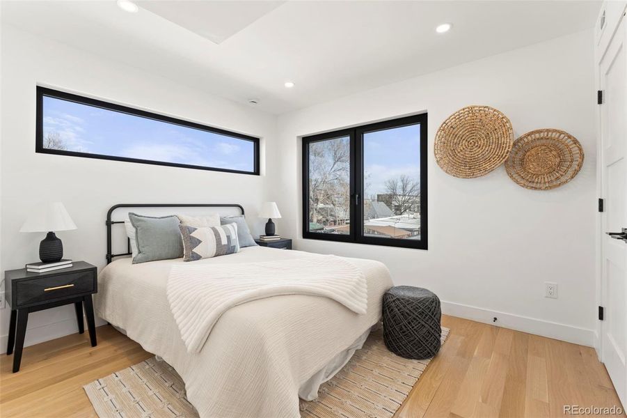 Upstairs secondary bedroom Upstairs secondary bedroom