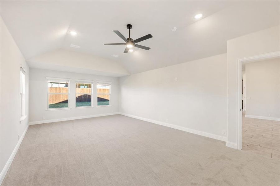 Spacious, unfurnished interior of a new home in Star Ranch Classic 50, Godley (Image 26). Spacious, unfurnished interior of a new home in Star Ranch Classic 50, Godley (Image 26).