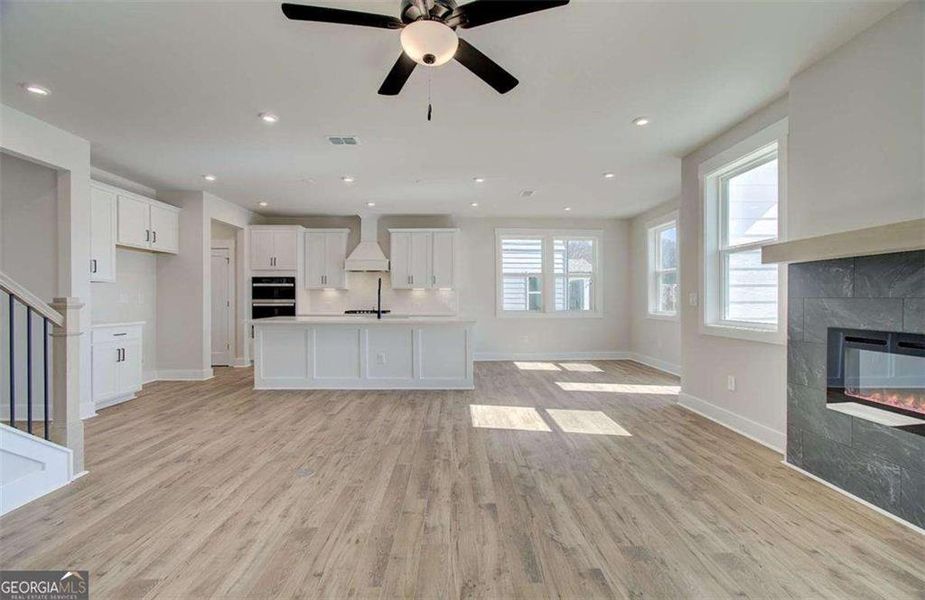 Spacious, unfurnished interior of a new home in The Paddocks at Doc Hughes, Buford (Image 48).