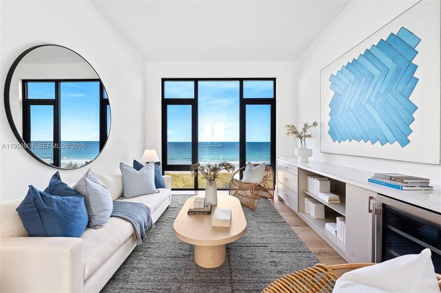 sitting area part of master suite