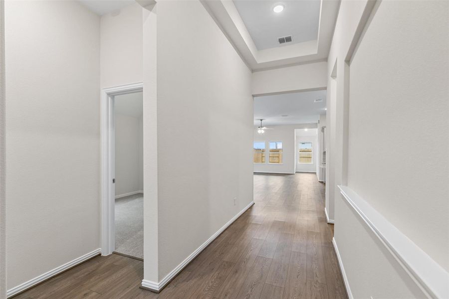 Spacious, unfurnished interior of a new home in Aldeana, Bonney (Image 16).