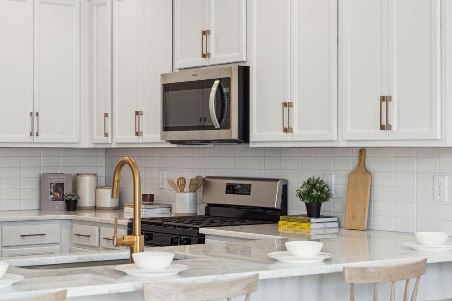 Furnished interior view inside a new home in Lakeview Commons, Goose Creek (Image 6).