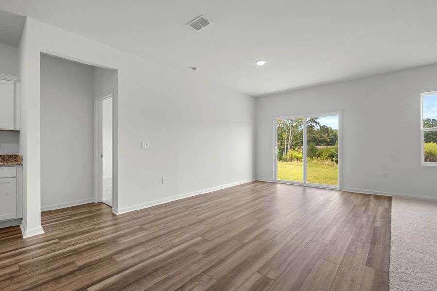Representative unfurnished interior of a home built from the Sagan by Starlight Homes in Cottonwood Creek, San Marcos (Image 15).