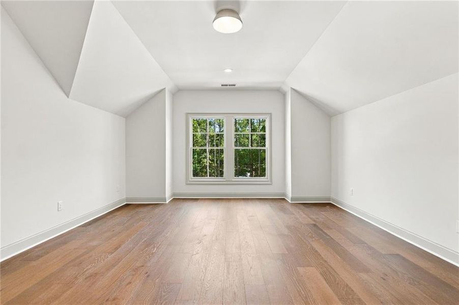 Spacious, unfurnished interior of a new home in , Marietta (Image 68).