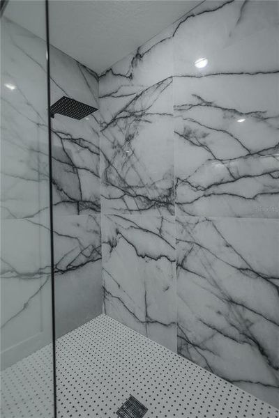 Close-up of interior finishes inside a home in , Deltona (Image 14).