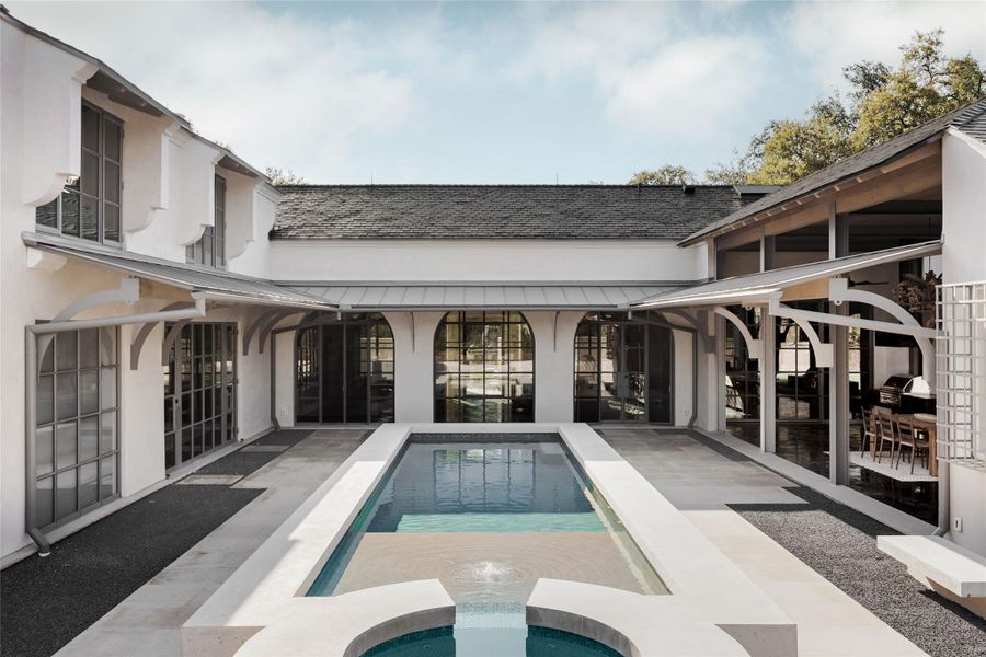 Exterior details and patio area of a home in , Austin (Image 22).