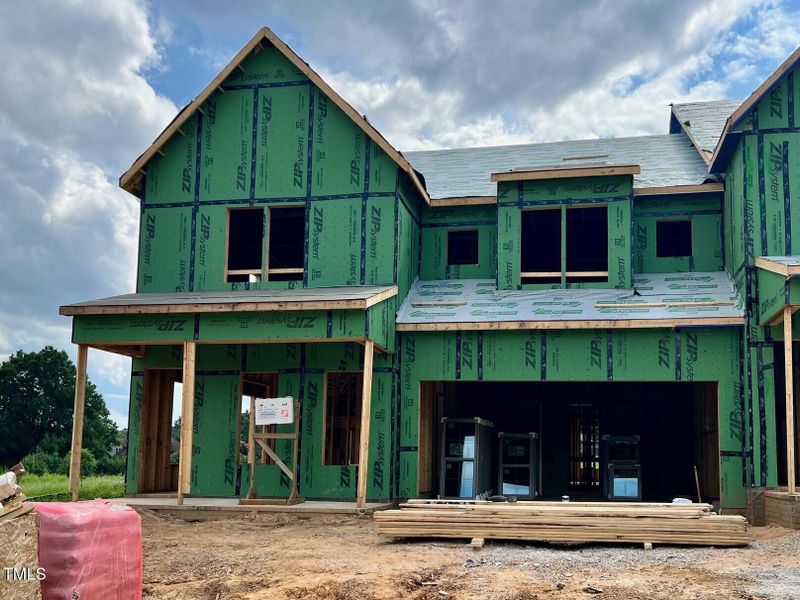 Exterior Front 25.08.18