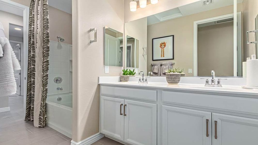 Representative furnished interior of a home built from the Harlow by Taylor Morrison in Discovery Collection at Verrado, Buckeye (Image 23). Representative furnished interior of a home built from the Harlow by Taylor Morrison in Discovery Collection at Verrado, Buckeye (Image 23).