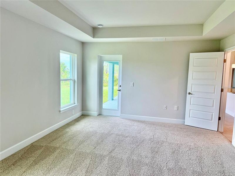 Spacious, unfurnished interior of a new home in South Gulf Cove, Port Charlotte (Image 11).