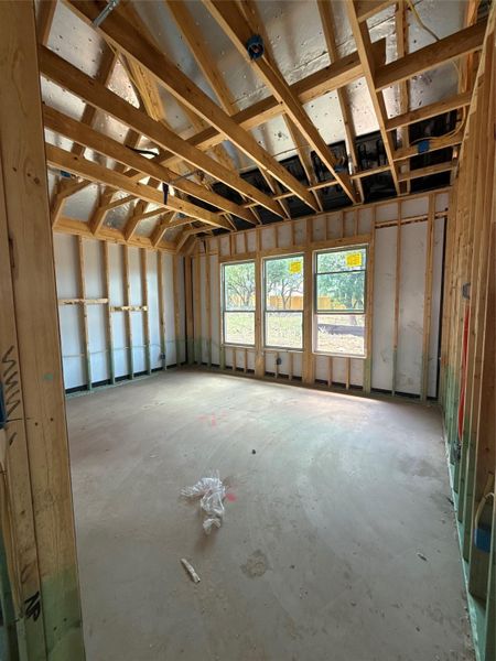 Spacious, unfurnished interior of a new home in Parkside On The River, Georgetown (Image 19).