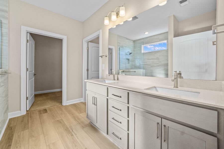 Furnished interior view inside a new home in Waterbridge, Myrtle Beach (Image 9).