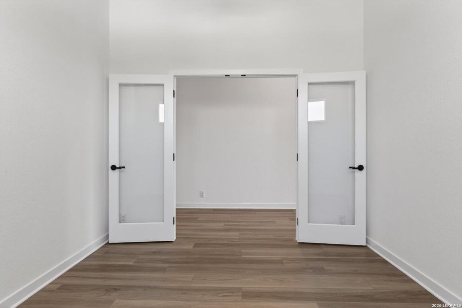 Spacious, unfurnished interior of a new home in Saddlebrook Ranch, Schertz (Image 24).