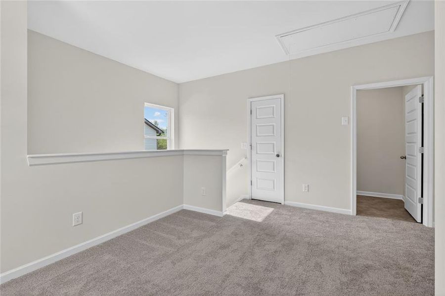 Spacious, unfurnished interior of a new home in North Haven, Rome (Image 20). Spacious, unfurnished interior of a new home in North Haven, Rome (Image 20).