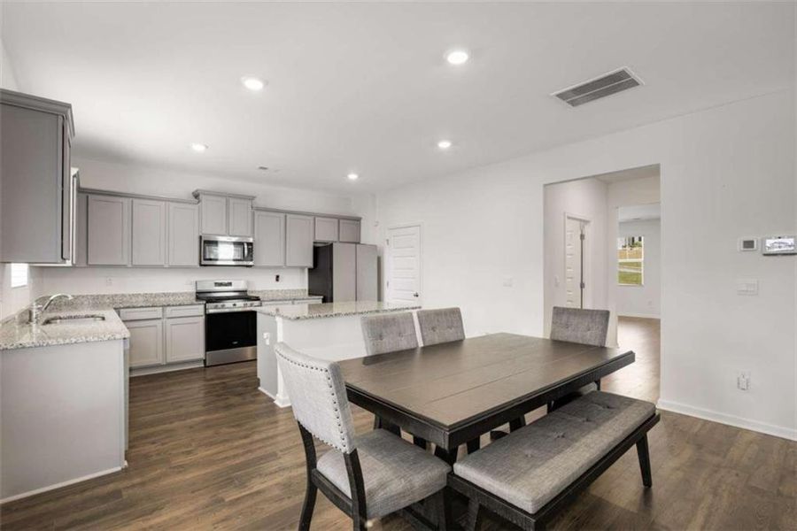 Furnished interior view inside a new home in Stillwater Springs, Dacula (Image 28). Furnished interior view inside a new home in Stillwater Springs, Dacula (Image 28).