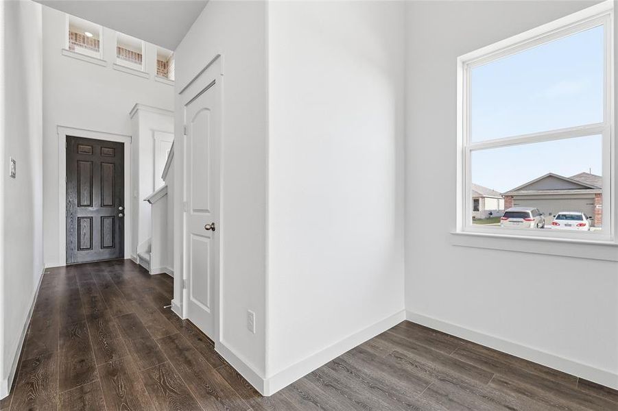 Spacious, unfurnished interior of a new home in Walden Pond, Forney (Image 14). Spacious, unfurnished interior of a new home in Walden Pond, Forney (Image 14).