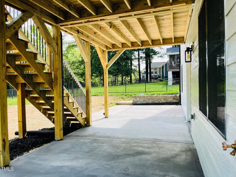 93EB22E2-9DE3-4340-AB9A-05CD35AB76C7