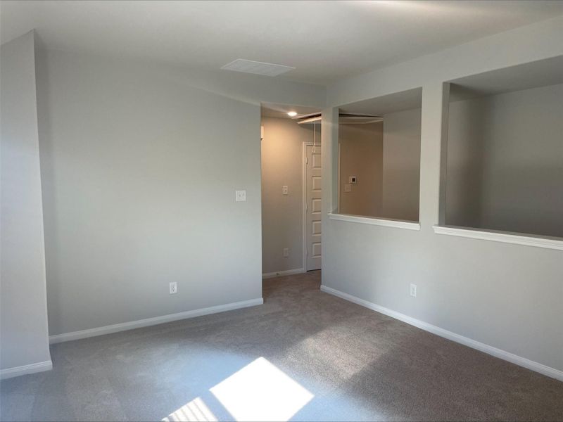 Spacious, unfurnished interior of a new home in River's Edge, Conroe (Image 21). Spacious, unfurnished interior of a new home in River's Edge, Conroe (Image 21).