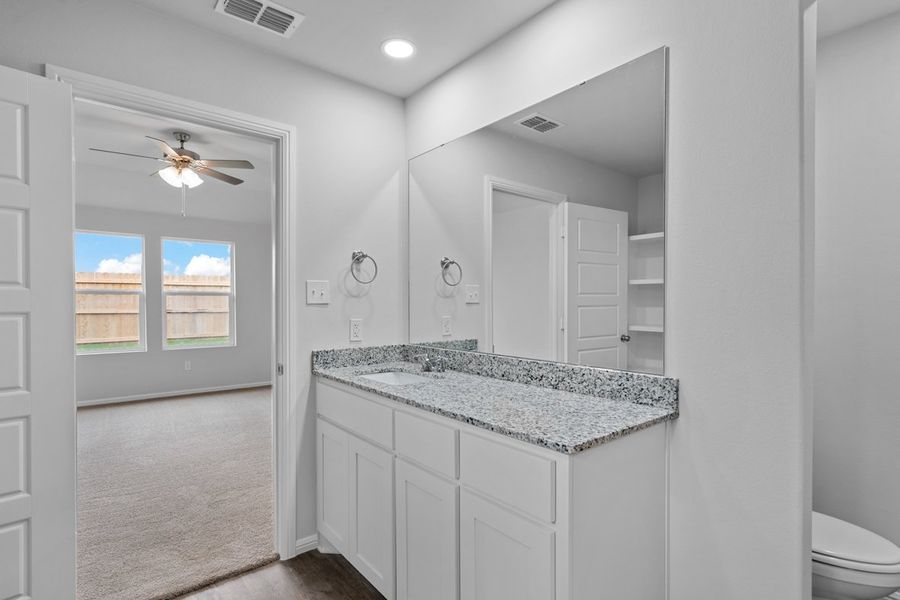 Representative furnished interior of a home built from the TAYLOR by D.R. Horton in Faculty Row, Abilene (Image 19).