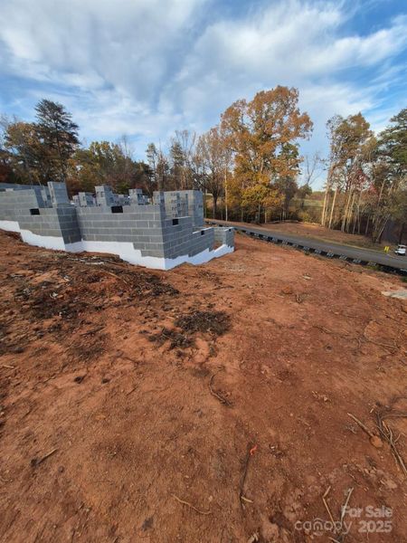 Site preparation for new homesites in , Statesville (Image 4).