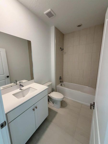 Lot 8 bathroom 2 Lot 8 bathroom 2