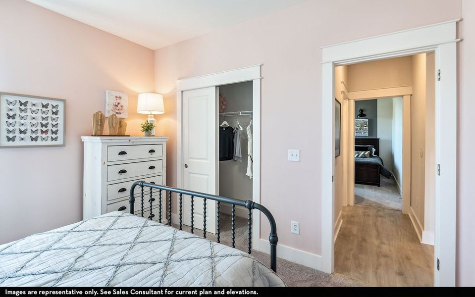 Furnished interior view inside a new home in McCain's Station, Gallatin (Image 24).
