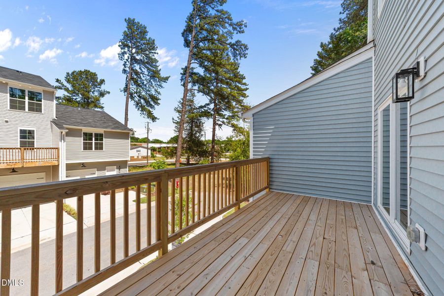 32-web-or-mls-VB4A1271 32-web-or-mls-VB4A1271