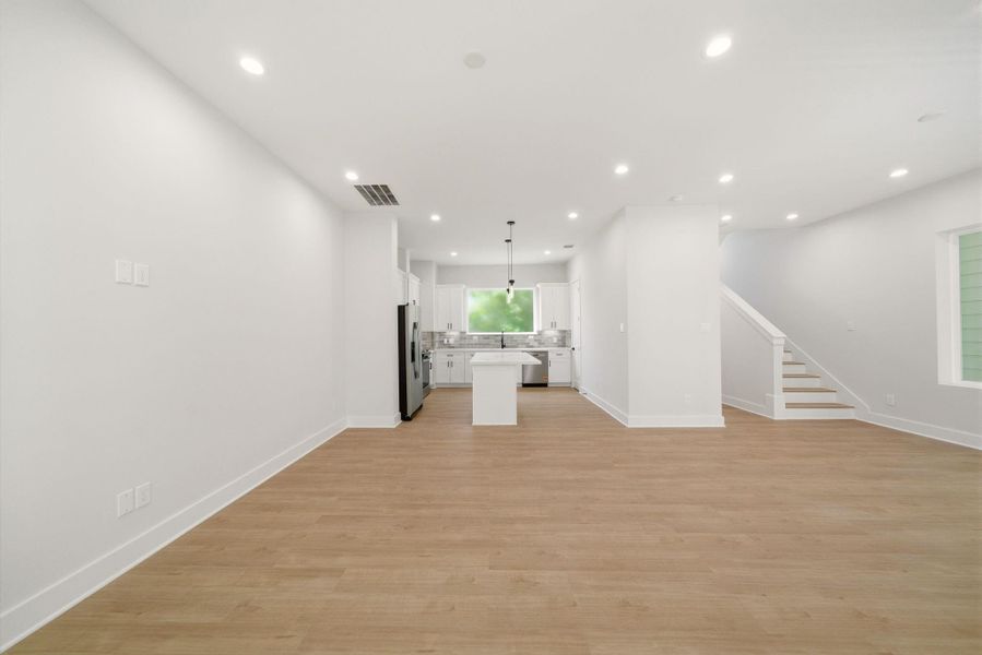 Spacious, unfurnished interior of a new home in Cedar Post, Houston (Image 15). Spacious, unfurnished interior of a new home in Cedar Post, Houston (Image 15).