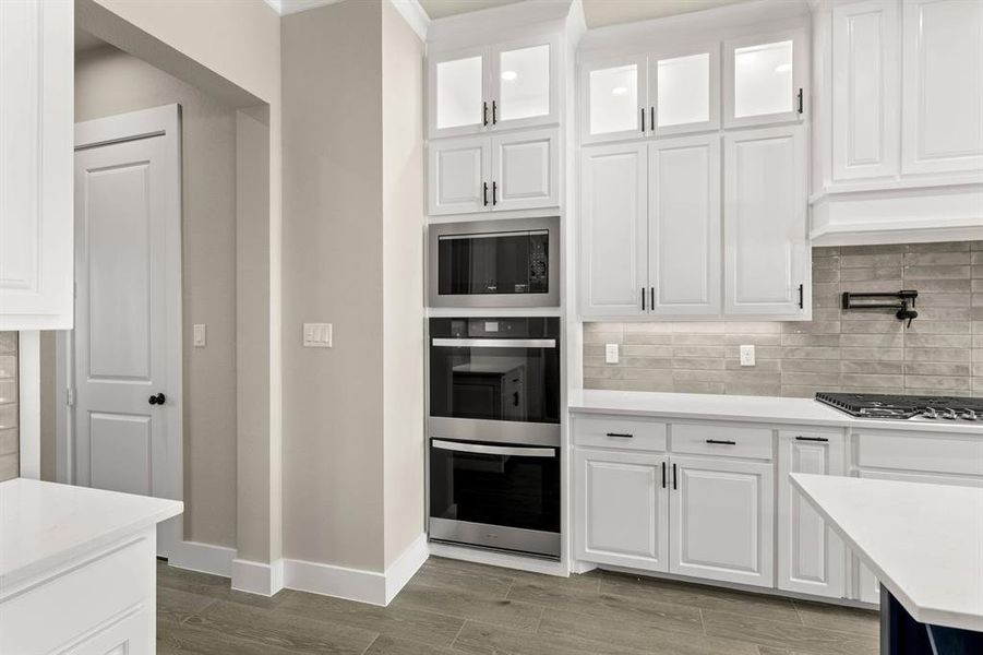 1017 Lake Prairie-Kitchen-4