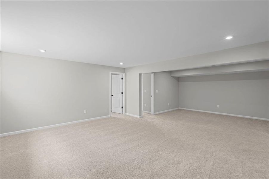 Spacious, unfurnished interior of a new home in Villas at Gold Creek, Dawsonville (Image 42).