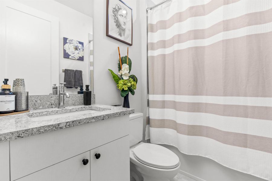 Image 76 of a home in Solana Bay at Avenir. Image 76 of a home in Solana Bay at Avenir.