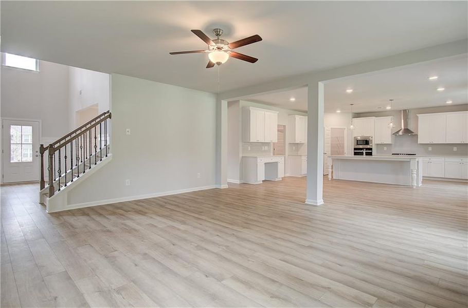 Spacious, unfurnished interior of a new home in Riverbend Overlook, Fayetteville (Image 19).