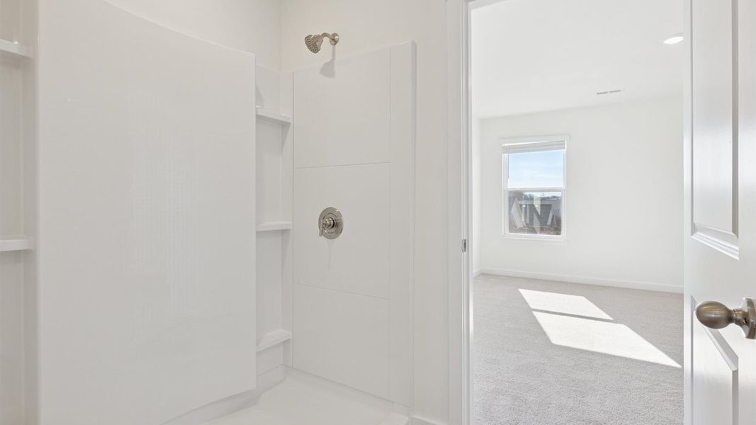 Spacious, unfurnished interior of a new home in Highland View, Seymour (Image 15).