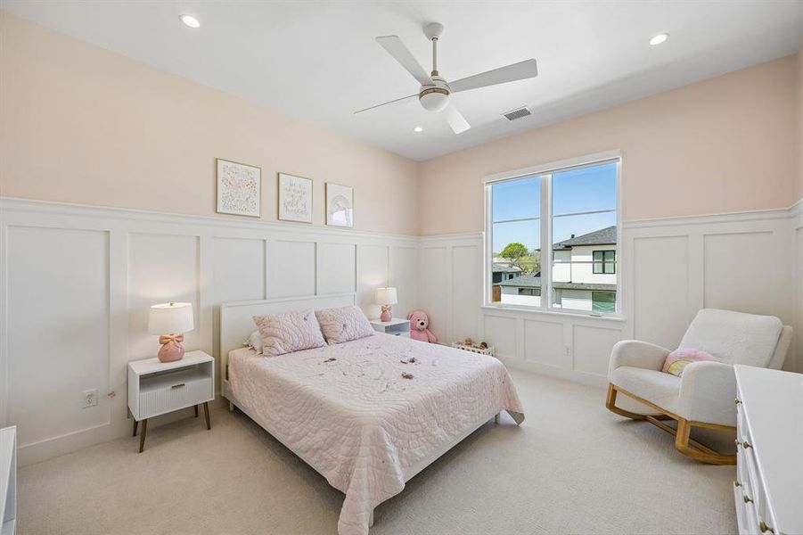 Furnished interior view inside a new home in , Southlake (Image 14).