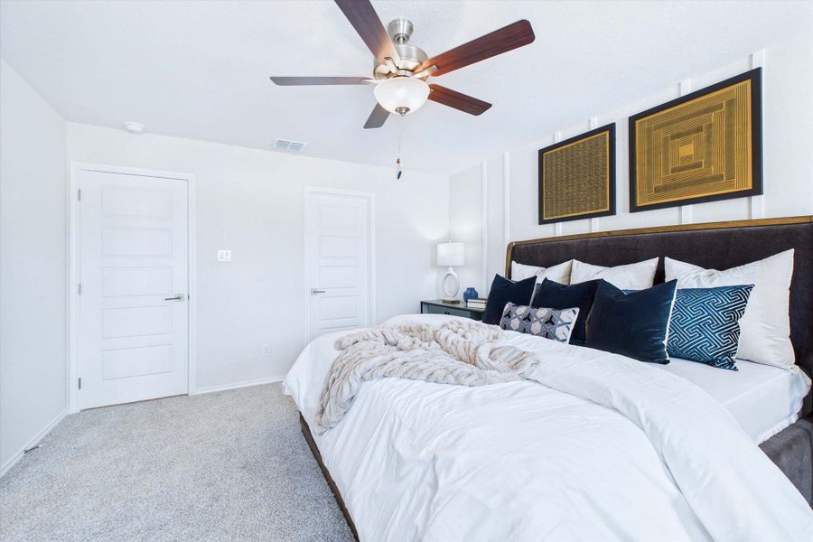 Representative furnished interior of a home built from the The Gillian C by Davidson Homes LLC in Cedar Heights, San Antonio (Image 23).