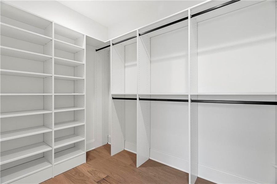 Image 36 of a home in .