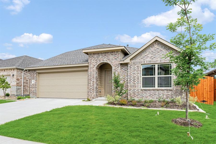 Front exterior of a new home in Heartland Elements, Crandall, TX, highlighting curb appeal (Image 2). Front exterior of a new home in Heartland Elements, Crandall, TX, highlighting curb appeal (Image 2).