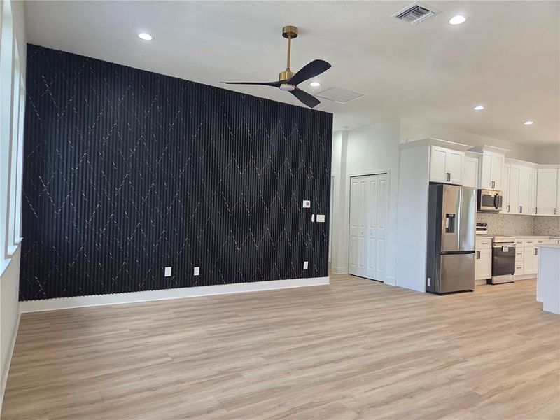 Image 16 of a home in .