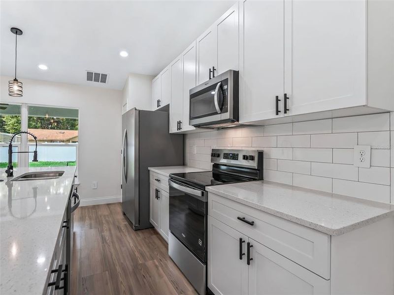 Furnished interior view inside a new home in , Ocala (Image 8).