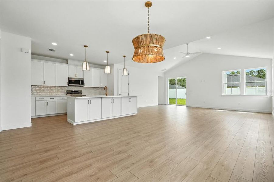 Spacious, unfurnished interior of a new home in Palm Coast Homes, Palm Coast (Image 29). Spacious, unfurnished interior of a new home in Palm Coast Homes, Palm Coast (Image 29).