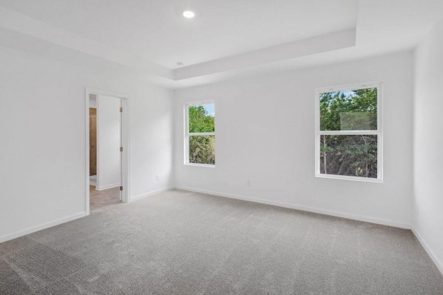 Spacious, unfurnished interior of a new home in Falls Creek, Flowery Branch (Image 11).